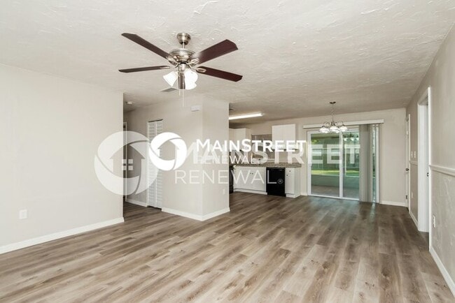 Building Photo - 674 Altamira St NW