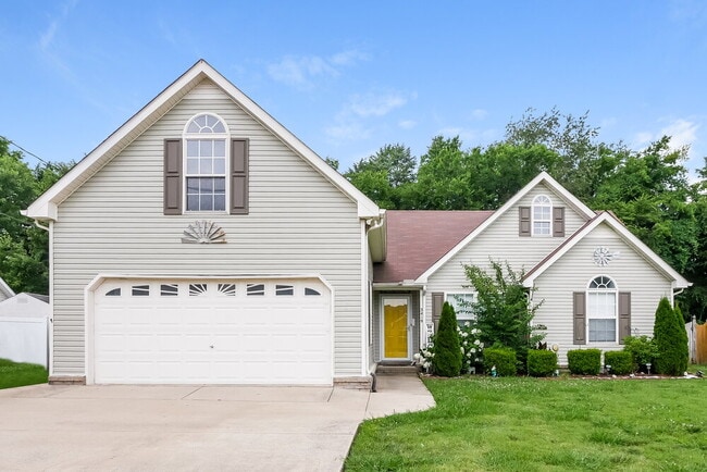 Primary Photo - 3419 Hardwood Dr