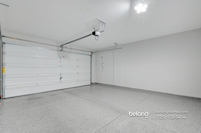 Building Photo - 653 Timberfalls Ln