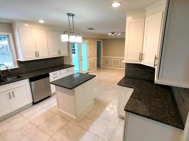 Building Photo - 4297 Blackland Way