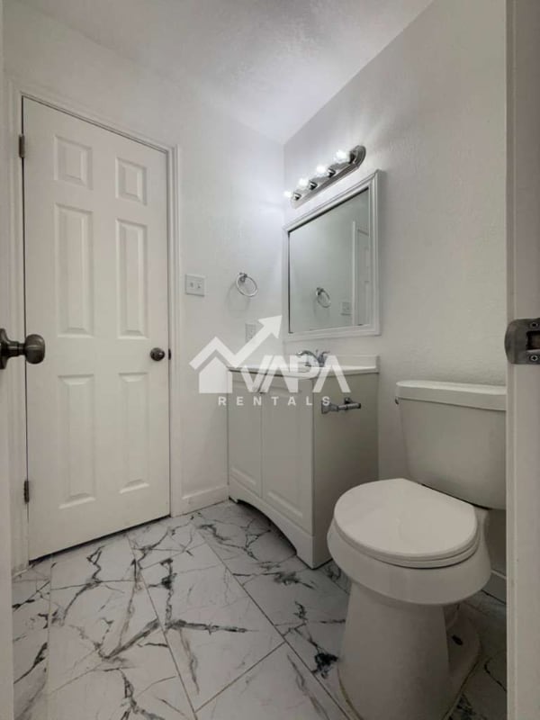 Building Photo - 747 Cypressfield Dr