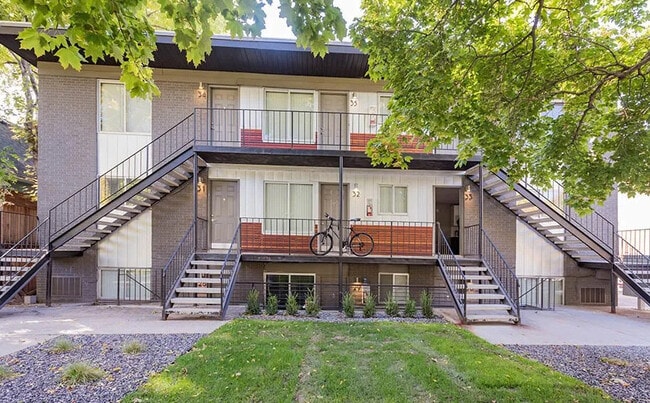 Building Photo - Welcome to The Acadia