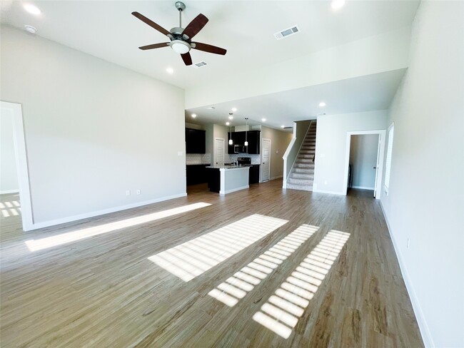 Building Photo - 8623 Oceanmist Cv Dr