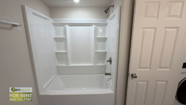 Building Photo - Completely Updated Easley 2/1 Available Now!