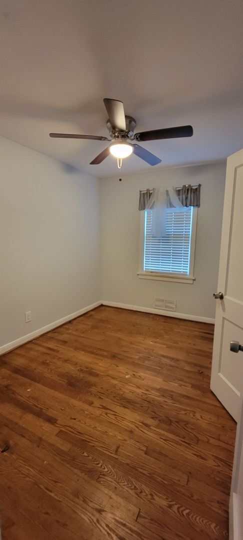 Building Photo - 8908 Mapleton Rd