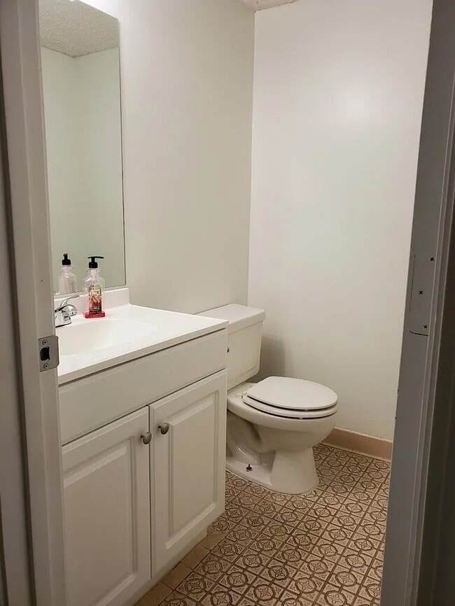 Building Photo - 217 Wynn Way