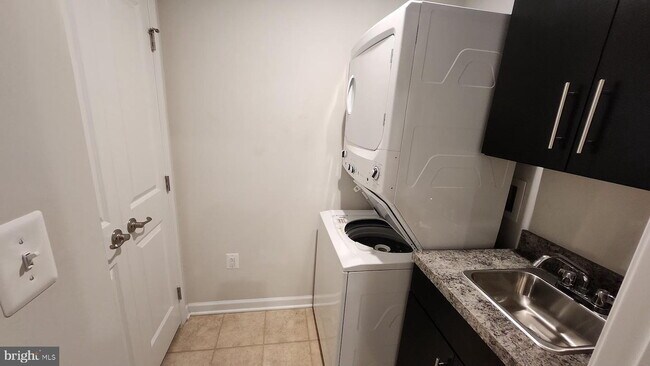 Building Photo - "Charming Lanham Townhome: 2 Bed, 2.5 Bath...