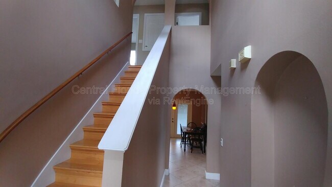 Building Photo - 14519 Lake Price Dr