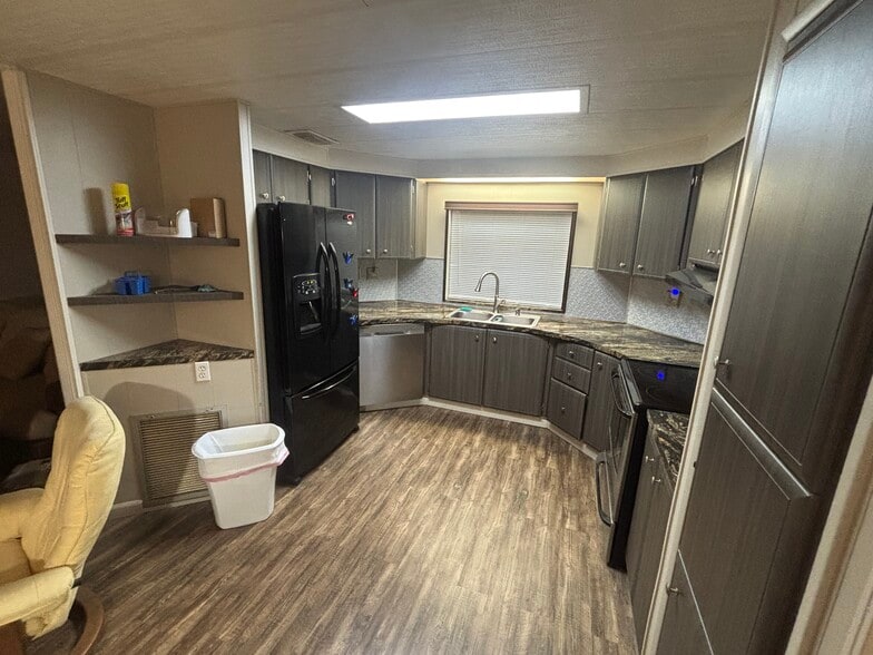 Building Photo - 2658 SW Monarch Trl