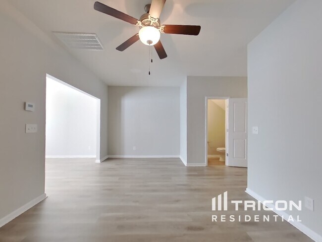 Building Photo - 309 Woodfern Ct