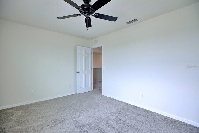 Building Photo - 5164 Chickadee St