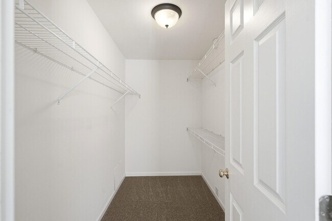 Building Photo - 3520 Prescott Dr