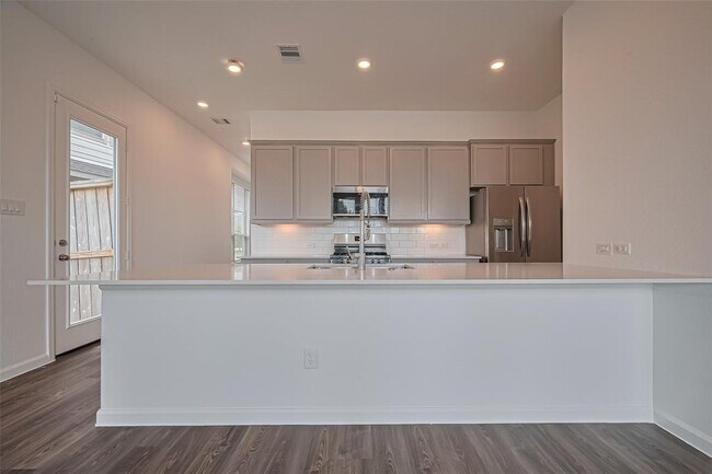 Building Photo - 5623 Foggy Vine Ct