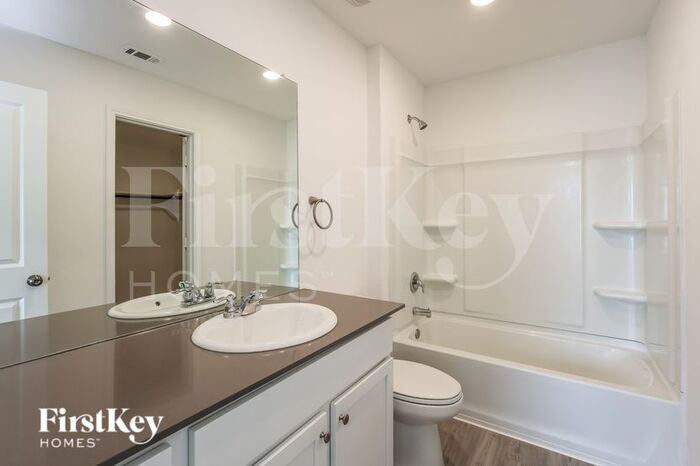 Building Photo - 5174 Fowler Crst