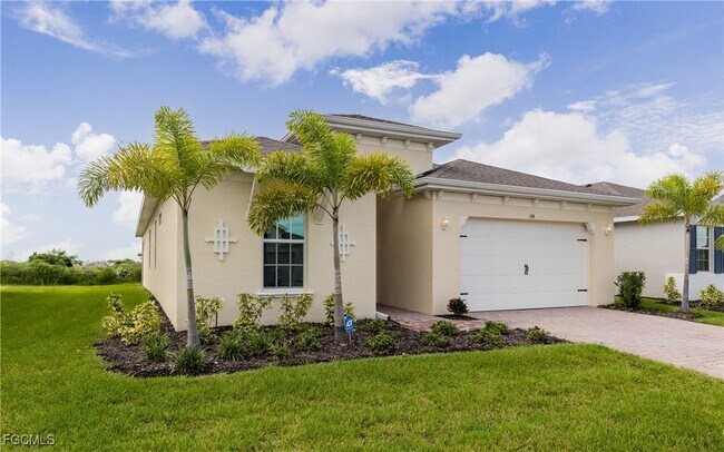 Building Photo - 374 Spg Hl Lk Lp