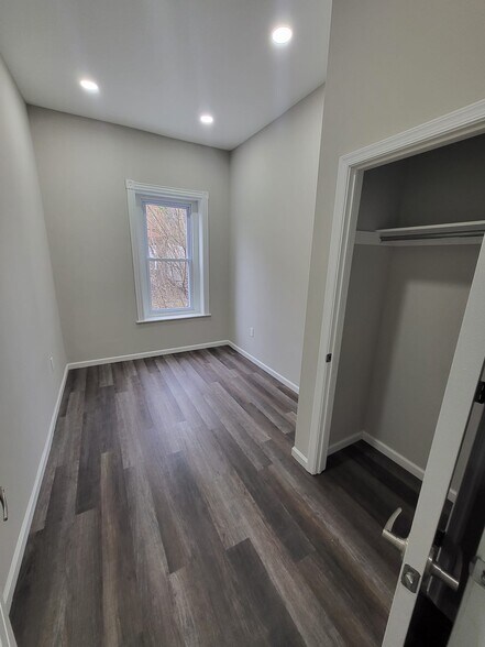 Building Photo - 132 N 50th St
