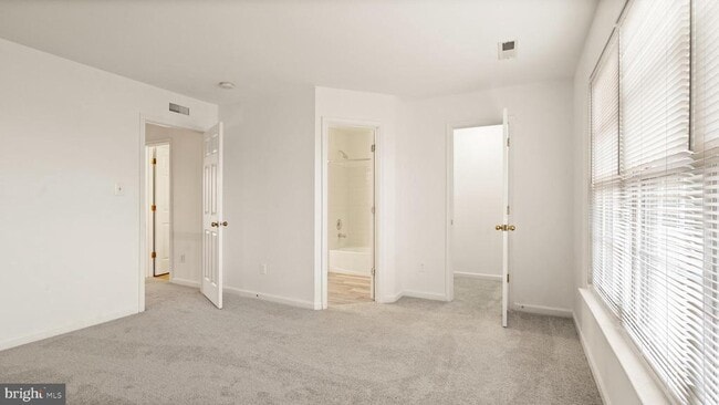 Building Photo - 21753 Ladyslipper Sq