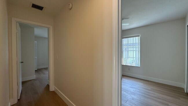 Building Photo - 935 Shriver Cir