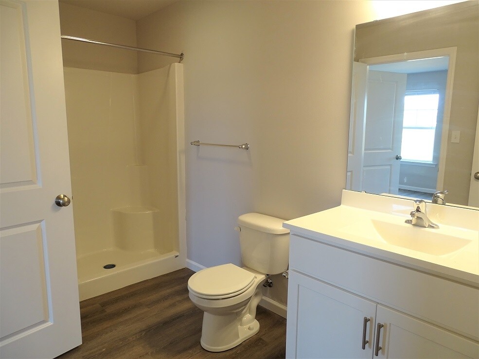 Building Photo - 26 Cobblestone Ct