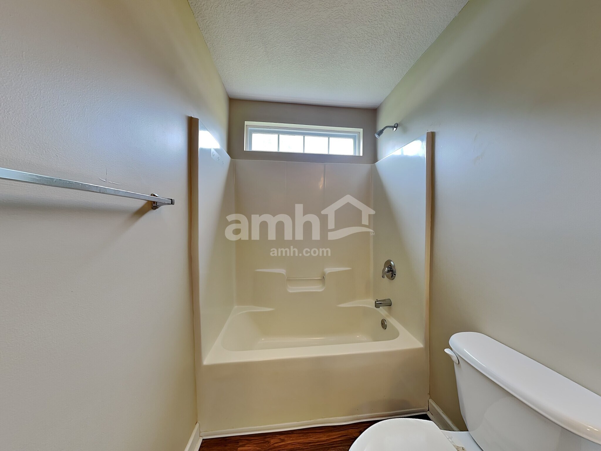 Building Photo - 2 Gratiot Ln