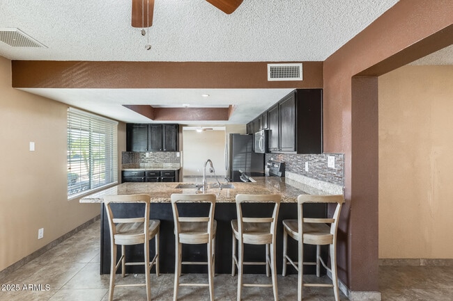 Building Photo - 17633 N 15th Ave