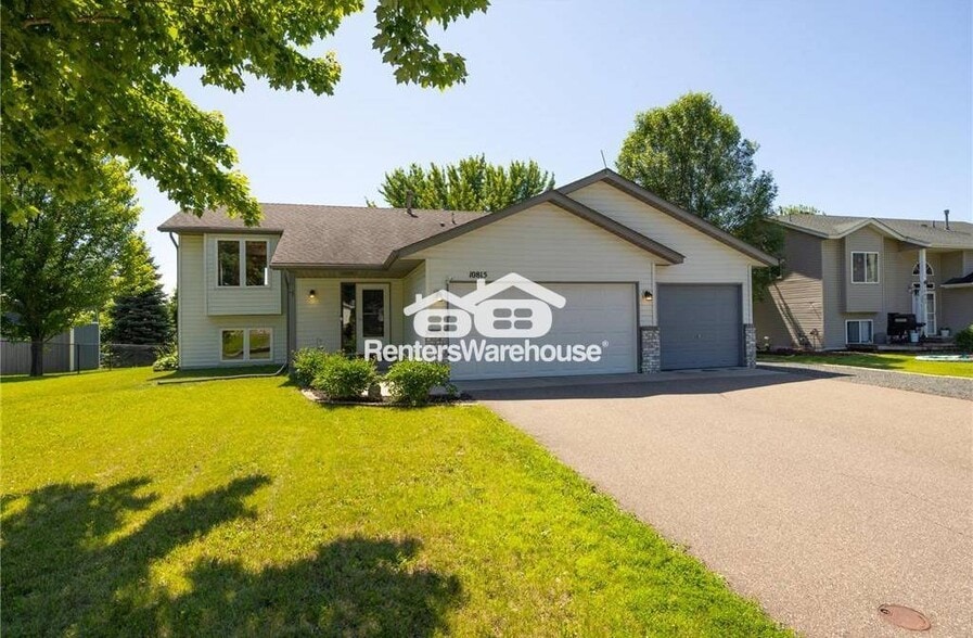 Building Photo - 10815 Matthew Dr