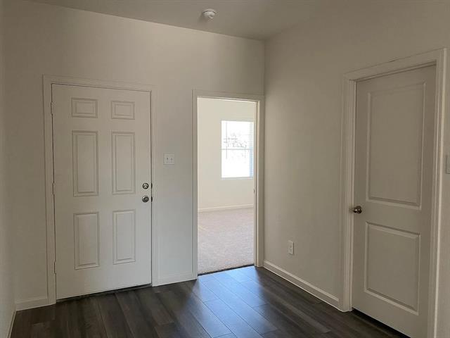 Building Photo - 760 Richmond Dr