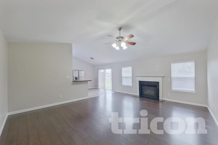 Building Photo - 29 Brookfield Ct