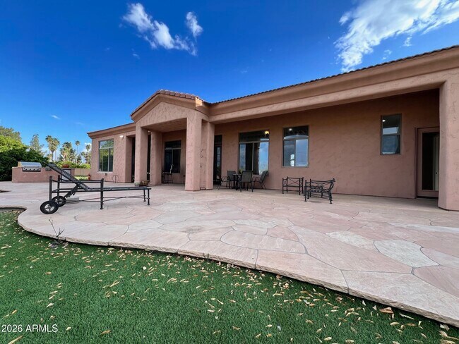 Building Photo - 3550 E June Cir