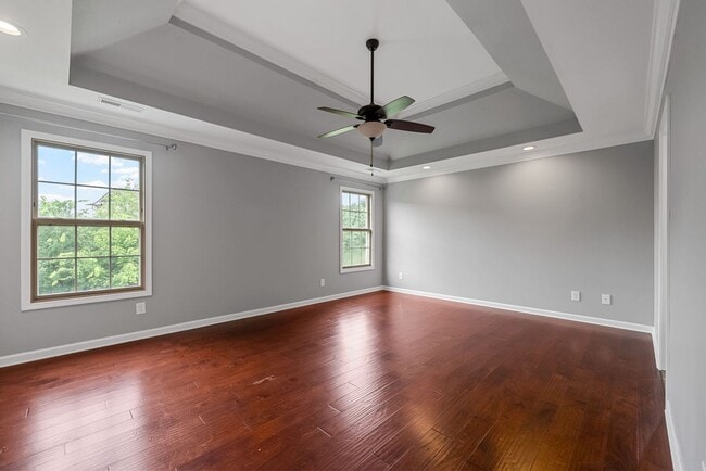 Building Photo - Pet Friendly Four Bedroom!