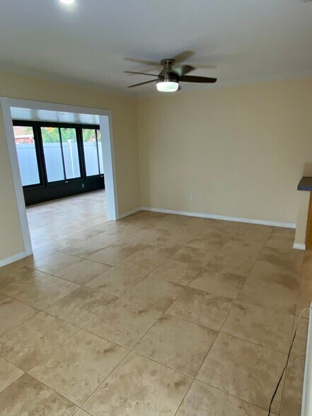 Building Photo - 6248 Gretna Green Ct N