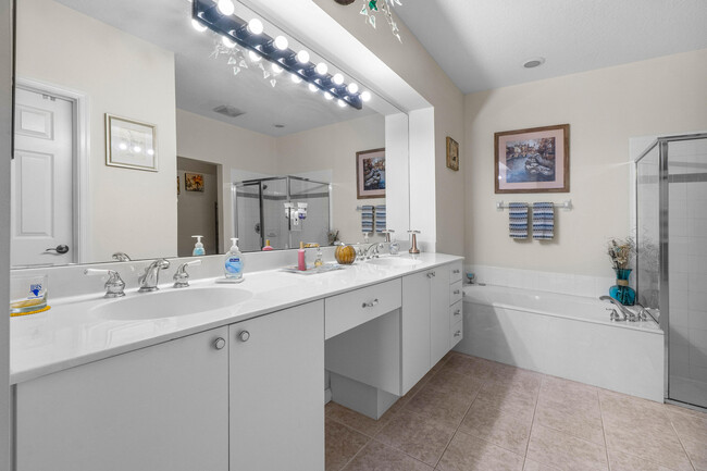 Building Photo - 7672 Jasmine Ct