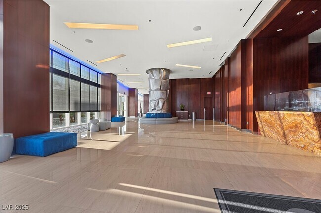 Building Photo - 4575 Dean Martin Dr