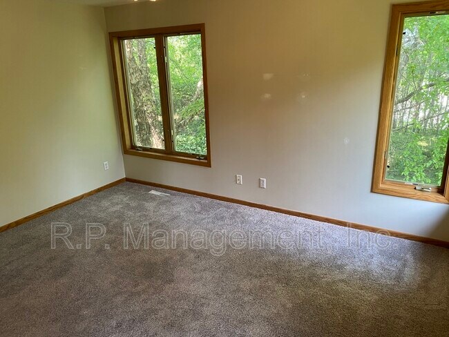 Building Photo - 4626 Linnea Ln