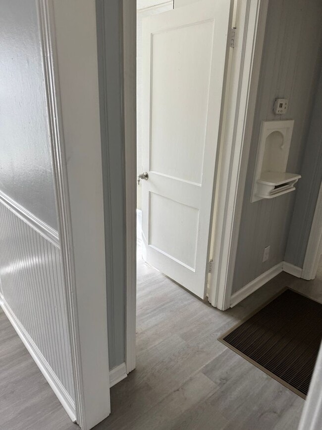 Building Photo - 509 42nd St