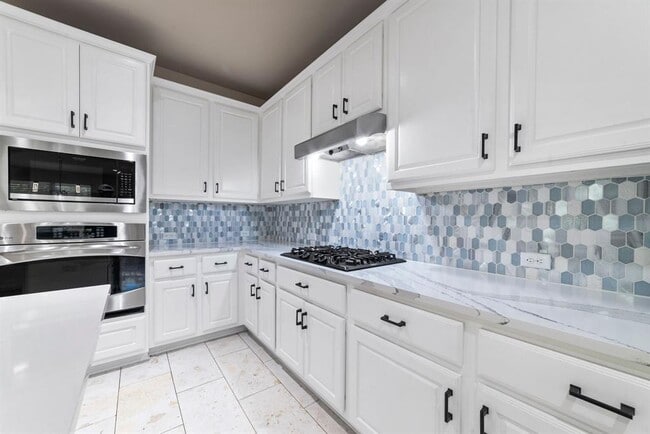 Building Photo - 15312 Spillman Ranch Loop