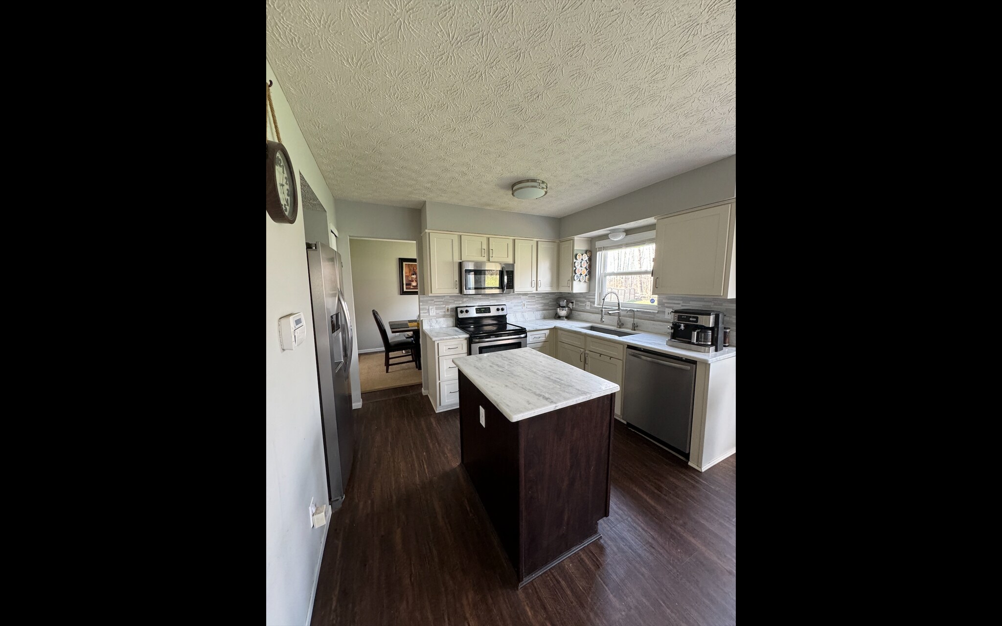 Building Photo - 4330 Portobello Dr