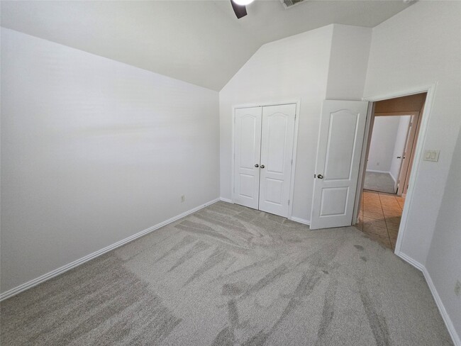Building Photo - 26502 Green Heron Dr