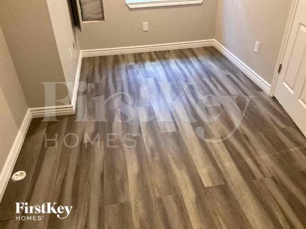 Building Photo - 4744 N Jasper St