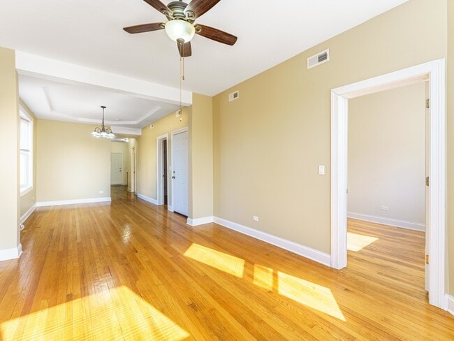 Building Photo - 4706 W Adams St