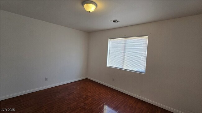 Building Photo - 2954 Savers Ct