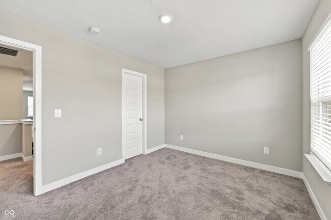 Building Photo - 9599 Beckett St