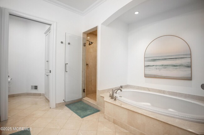 Building Photo - 38 Vroom Ave