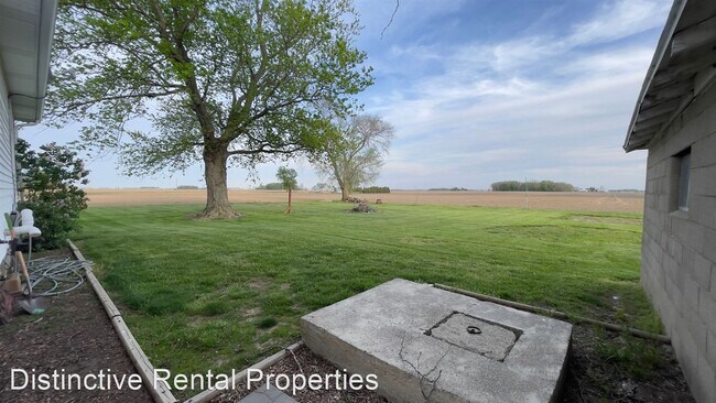 Building Photo - 3 br, 2 bath House - 4602 E 100 S