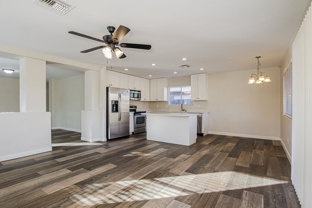 Building Photo - 2902 W Irma Ln