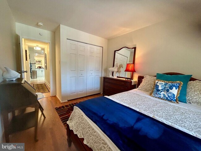 Building Photo - 18624 Walkers Choice Rd