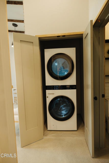 Building Photo - 187 W Park Row Ave