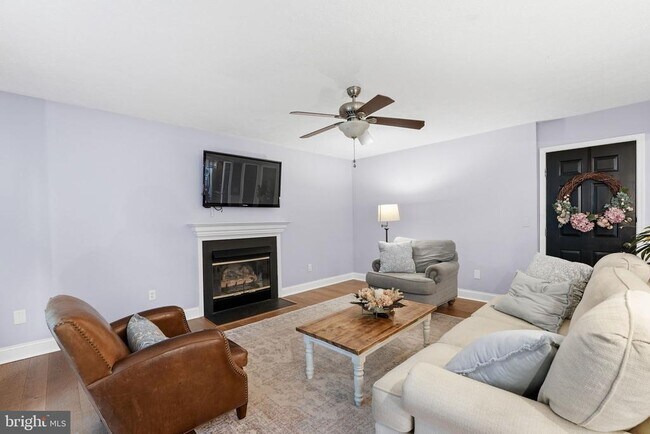 Building Photo - 20763 Windemere Ct