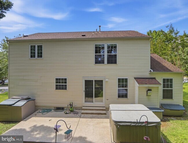 Building Photo - 8 Quails Nest Ct