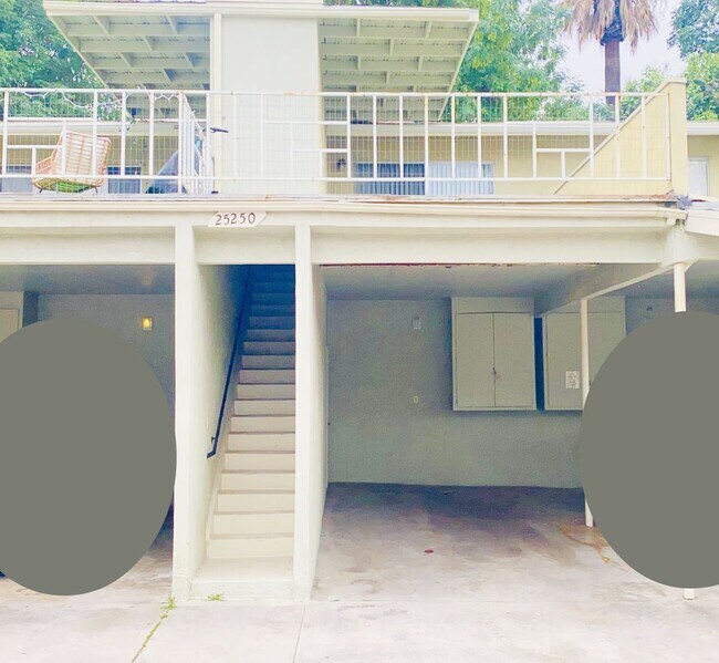 Building Photo - 25250